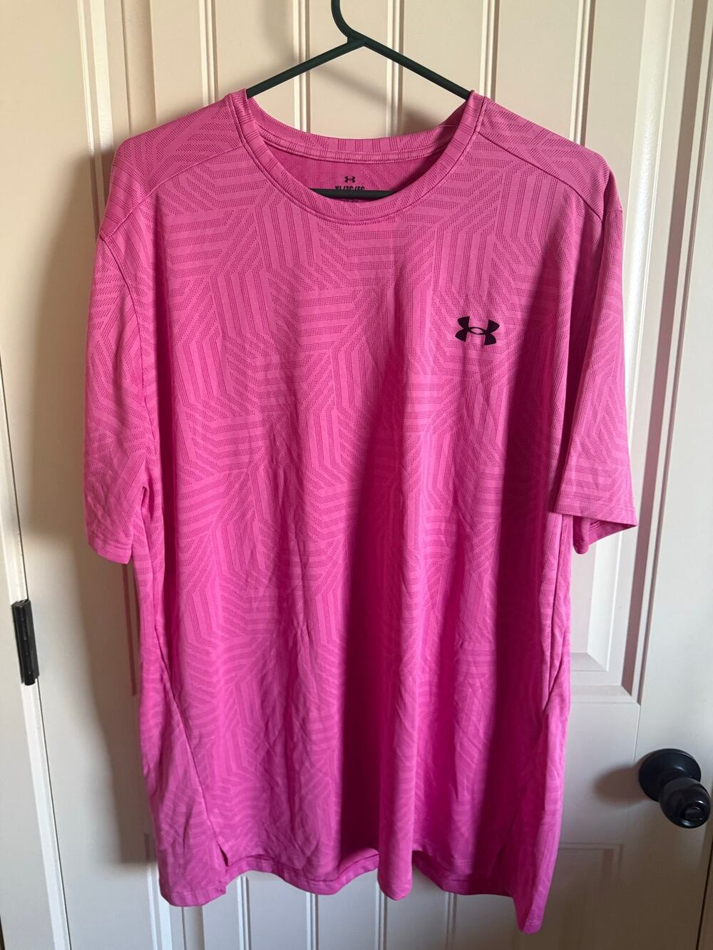 Men’s Under Armour t shirt
